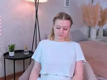 emilyhewell on Chaturbate 