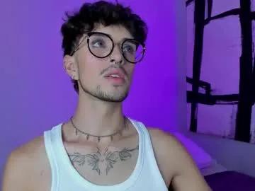 erisleon on Chaturbate