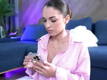 esmeainsley from Chaturbate