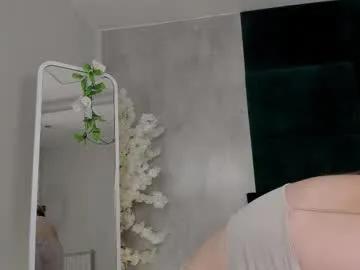 ester_rabin on Chaturbate