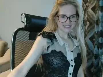 eva2323 on Chaturbate 
