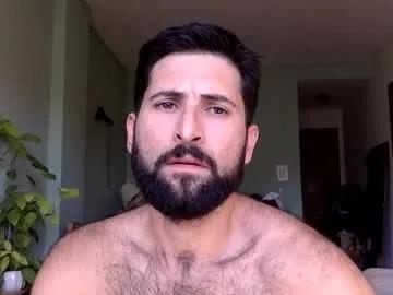 fabrizzio02 on Chaturbate