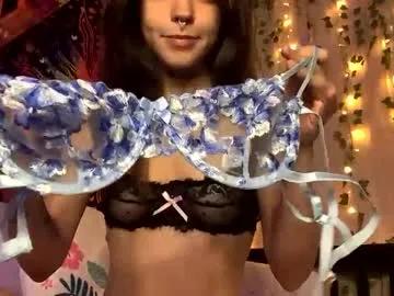 faerienugs on Chaturbate