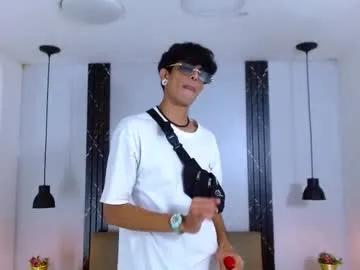 franvill_trato on Chaturbate