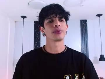 franvill_trato from Chaturbate