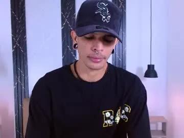 franvill_trato on Chaturbate