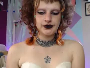 friskyflowers on Chaturbate