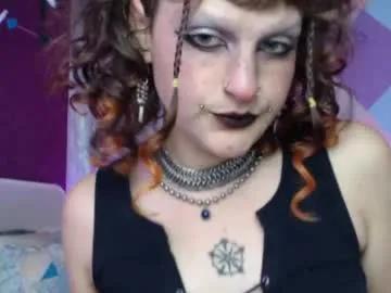 friskyflowers on Chaturbate