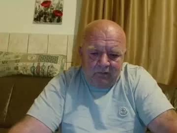 fullballs6 on Chaturbate