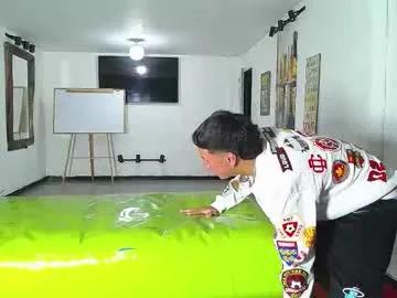 gnecos from Chaturbate