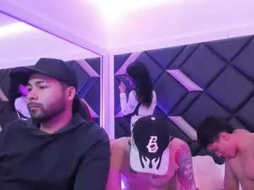 handsomeboys19 on Chaturbate