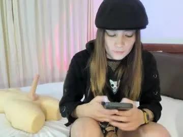 hat_girl on Chaturbate