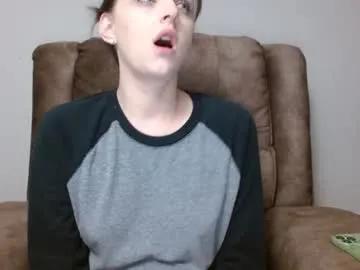 hi_cut_cutie on Chaturbate