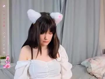 honeey_beee on Chaturbate