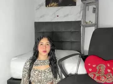 isabela_lux from Chaturbate