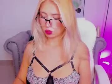 isabela_romano on Chaturbate