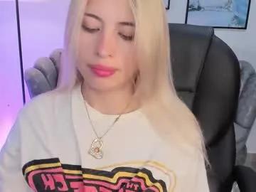 isabela_romano on Chaturbate
