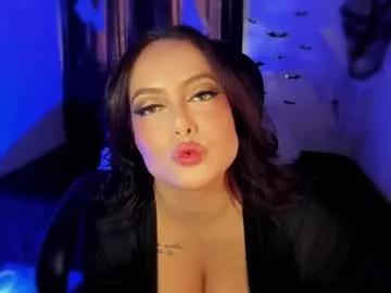 isabelitha on Chaturbate