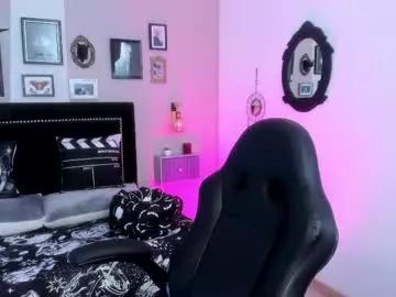 isisraichuu on Chaturbate