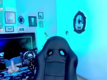 isisraichuu on Chaturbate