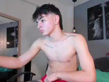 jake33__ on Chaturbate