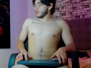 jake33__ on Chaturbate
