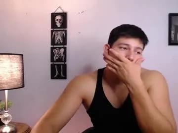 james_cr on Chaturbate