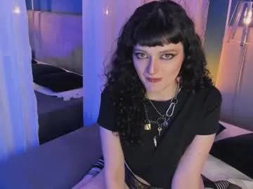 jeannesabatier on Chaturbate