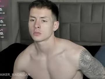 jhonny_macallan on Chaturbate