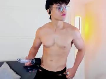 jhoumod_21 on Chaturbate