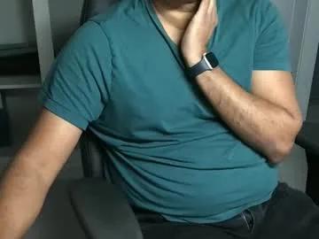 joeshades21 on Chaturbate