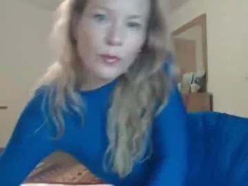 julia_giulia on Chaturbate 