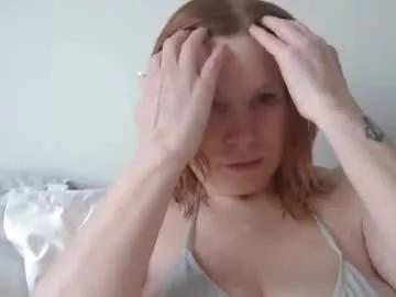 julieholliday on Chaturbate 
