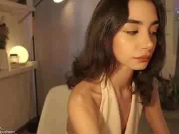 juliette_dee on Chaturbate