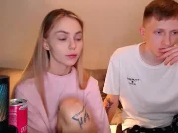 julsweet on Chaturbate