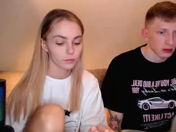 julsweet on Chaturbate