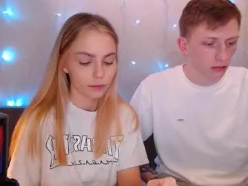 julsweet on Chaturbate