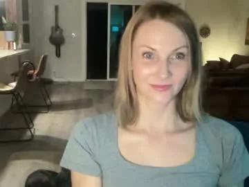 kaileeshy on Chaturbate