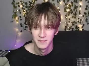 kaislutx on Chaturbate