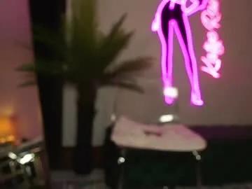 katyerave on Chaturbate