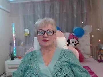 kaylesmoll on Chaturbate