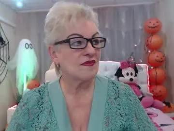 kaylesmoll on Chaturbate