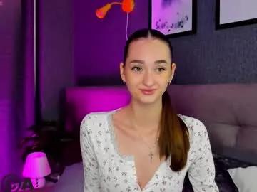 ke1ly_powell on Chaturbate