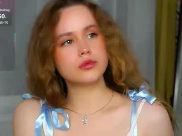 kendraedger on Chaturbate