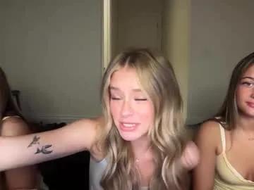 kenziesmithh on Chaturbate