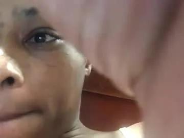 kibrombariu45 on Chaturbate