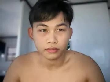 kingfucker_bien from Chaturbate