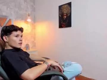 kraven_lust on Chaturbate