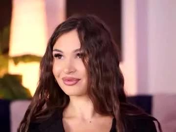 kyssaraplay on Chaturbate