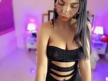 lauramartin1 on Chaturbate 